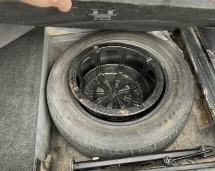 Черный Мерседес Е-Класс, объемом двигателя 3.2 л и пробегом 355 тыс. км за 3200 $, фото 13 на Automoto.ua