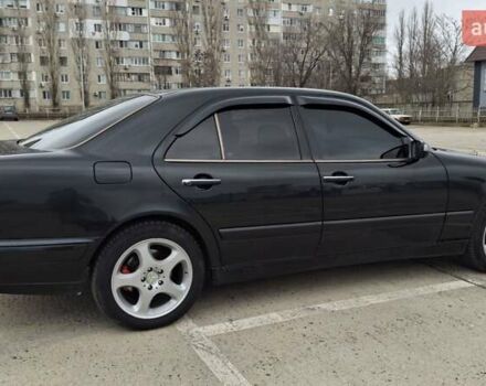 Чорний Мерседес Е-Клас, об'ємом двигуна 3.2 л та пробігом 322 тис. км за 3300 $, фото 6 на Automoto.ua