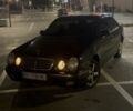 Черный Мерседес Е-Класс, объемом двигателя 2.7 л и пробегом 403 тыс. км за 3511 $, фото 2 на Automoto.ua
