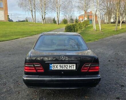 Чорний Мерседес Е-Клас, об'ємом двигуна 2.2 л та пробігом 387 тис. км за 2999 $, фото 5 на Automoto.ua