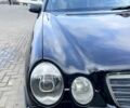 Черный Мерседес Е-Класс, объемом двигателя 3.2 л и пробегом 40 тыс. км за 5000 $, фото 4 на Automoto.ua