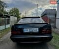 Чорний Мерседес Е-Клас, об'ємом двигуна 2.2 л та пробігом 327 тис. км за 3600 $, фото 1 на Automoto.ua