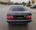Черный Мерседес Е-Класс, объемом двигателя 4.3 л и пробегом 338 тыс. км за 4300 $, фото 3 на Automoto.ua