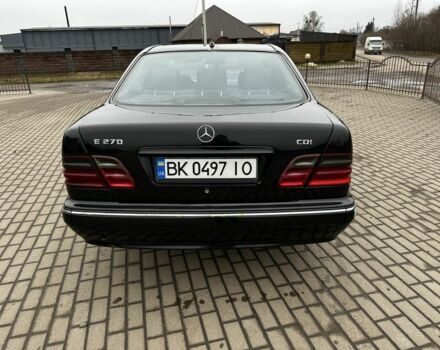 Черный Мерседес Е-Класс, объемом двигателя 2.7 л и пробегом 400 тыс. км за 3900 $, фото 1 на Automoto.ua