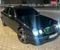 Чорний Мерседес Е-Клас, об'ємом двигуна 3.2 л та пробігом 440 тис. км за 5200 $, фото 1 на Automoto.ua