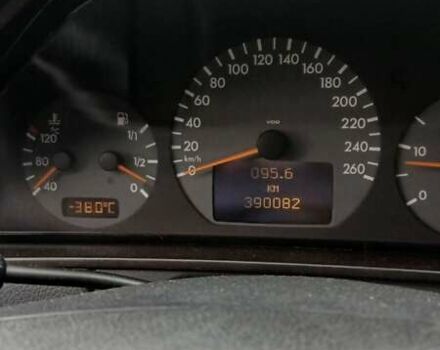 Чорний Мерседес Е-Клас, об'ємом двигуна 3.22 л та пробігом 390 тис. км за 3950 $, фото 22 на Automoto.ua