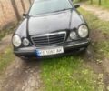 Чорний Мерседес Е-Клас, об'ємом двигуна 2 л та пробігом 437 тис. км за 3500 $, фото 1 на Automoto.ua