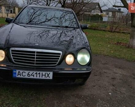 Чорний Мерседес Е-Клас, об'ємом двигуна 3.22 л та пробігом 390 тис. км за 3950 $, фото 23 на Automoto.ua