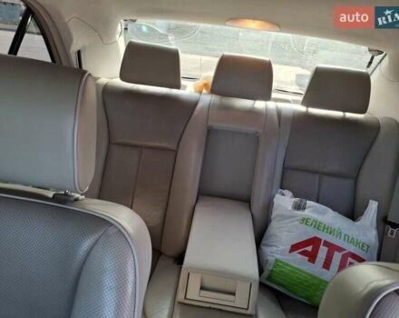 Мерседес Е-Класс 2001 в Киеве на Automoto.ua Черный Мерседес Е-Класс, объемом двигателя 2.8 л и пробегом 460 тыс. км за 5000 $, фото 22 на Automoto.ua