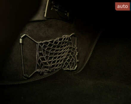 Черный Мерседес Е-Класс, объемом двигателя 3.2 л и пробегом 380 тыс. км за 7000 $, фото 37 на Automoto.ua