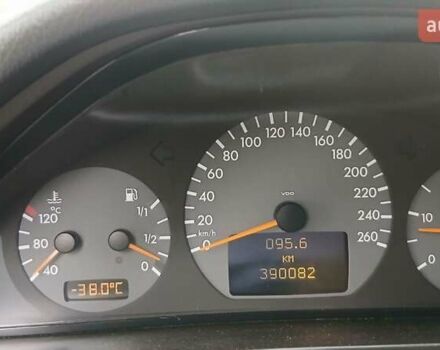 Чорний Мерседес Е-Клас, об'ємом двигуна 3.22 л та пробігом 390 тис. км за 3950 $, фото 27 на Automoto.ua