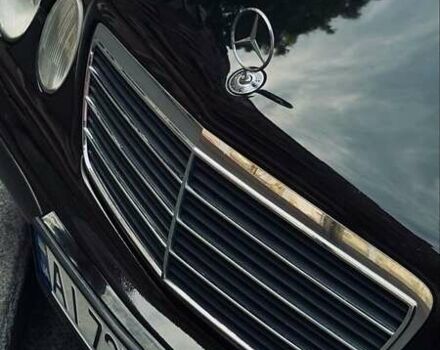 Черный Мерседес Е-Класс, объемом двигателя 2 л и пробегом 346 тыс. км за 4500 $, фото 18 на Automoto.ua