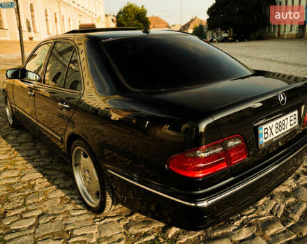 Черный Мерседес Е-Класс, объемом двигателя 3.2 л и пробегом 380 тыс. км за 7000 $, фото 18 на Automoto.ua
