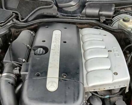 Чорний Мерседес Е-Клас, об'ємом двигуна 3.22 л та пробігом 390 тис. км за 3950 $, фото 26 на Automoto.ua