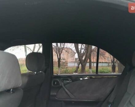 Чорний Мерседес Е-Клас, об'ємом двигуна 3.22 л та пробігом 390 тис. км за 3950 $, фото 28 на Automoto.ua