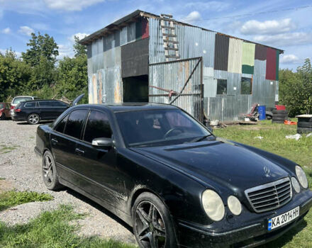 Чорний Мерседес Е-Клас, об'ємом двигуна 3.22 л та пробігом 385 тис. км за 4800 $, фото 2 на Automoto.ua