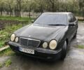Черный Мерседес Е-Класс, объемом двигателя 2.69 л и пробегом 500 тыс. км за 3599 $, фото 1 на Automoto.ua
