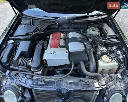 Черный Мерседес Е-Класс, объемом двигателя 2 л и пробегом 346 тыс. км за 4500 $, фото 7 на Automoto.ua