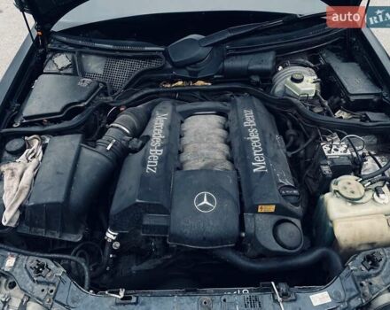 Черный Мерседес Е-Класс, объемом двигателя 4.3 л и пробегом 339 тыс. км за 5000 $, фото 10 на Automoto.ua