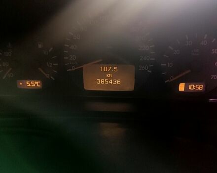 Черный Мерседес Е-Класс, объемом двигателя 2.6 л и пробегом 385 тыс. км за 3950 $, фото 8 на Automoto.ua