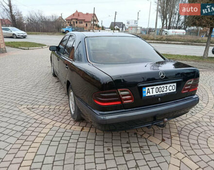 Черный Мерседес Е-Класс, объемом двигателя 2.15 л и пробегом 370 тыс. км за 3450 $, фото 6 на Automoto.ua