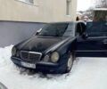 Черный Мерседес Е-Класс, объемом двигателя 2.15 л и пробегом 330 тыс. км за 4200 $, фото 4 на Automoto.ua