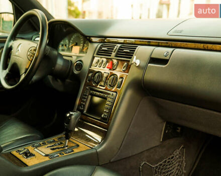 Черный Мерседес Е-Класс, объемом двигателя 3.2 л и пробегом 380 тыс. км за 7000 $, фото 38 на Automoto.ua