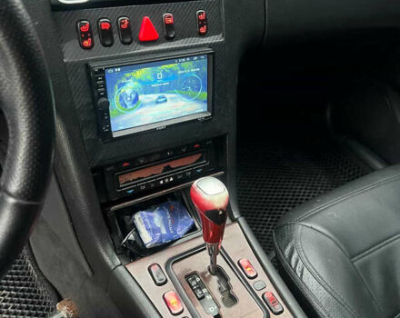 Черный Мерседес Е-Класс, объемом двигателя 2 л и пробегом 430 тыс. км за 3600 $, фото 5 на Automoto.ua