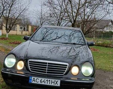 Чорний Мерседес Е-Клас, об'ємом двигуна 3.22 л та пробігом 390 тис. км за 3950 $, фото 20 на Automoto.ua