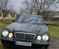 Чорний Мерседес Е-Клас, об'ємом двигуна 3.22 л та пробігом 390 тис. км за 3950 $, фото 20 на Automoto.ua