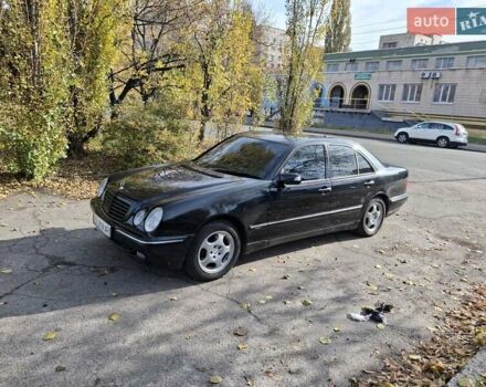 Мерседес Е-Класс 2001 в Киеве на Automoto.ua Черный Мерседес Е-Класс, объемом двигателя 2.8 л и пробегом 460 тыс. км за 5000 $, фото 12 на Automoto.ua