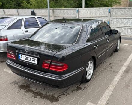 Мерседес Е-Класс 2001 в Кривом Роге на Automoto.ua Черный Мерседес Е-Класс, объемом двигателя 3.2 л и пробегом 340 тыс. км за 5000 $, фото 1 на Automoto.ua
