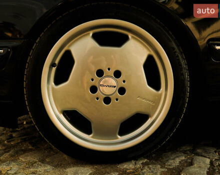 Черный Мерседес Е-Класс, объемом двигателя 3.2 л и пробегом 380 тыс. км за 7000 $, фото 12 на Automoto.ua