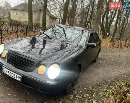 Черный Мерседес Е-Класс, объемом двигателя 2 л и пробегом 358 тыс. км за 2600 $, фото 9 на Automoto.ua