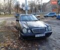 Чорний Мерседес Е-Клас, об'ємом двигуна 2.15 л та пробігом 384 тис. км за 3700 $, фото 1 на Automoto.ua