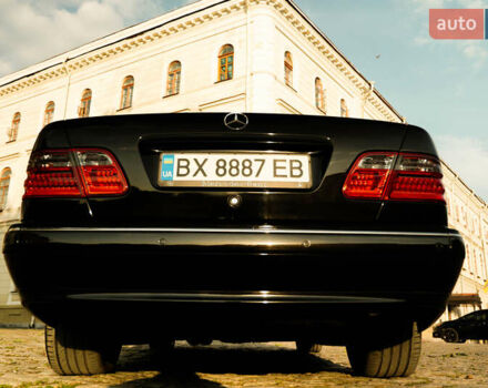 Черный Мерседес Е-Класс, объемом двигателя 3.2 л и пробегом 380 тыс. км за 7000 $, фото 19 на Automoto.ua