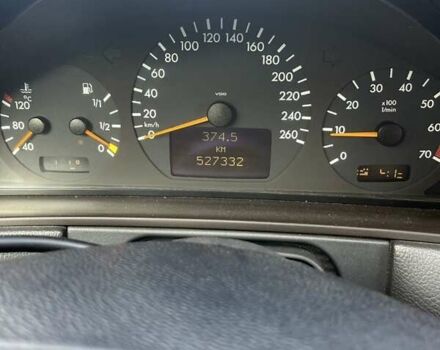 Чорний Мерседес Е-Клас, об'ємом двигуна 2.6 л та пробігом 527 тис. км за 3500 $, фото 3 на Automoto.ua