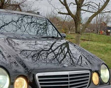 Чорний Мерседес Е-Клас, об'ємом двигуна 3.22 л та пробігом 390 тис. км за 3950 $, фото 19 на Automoto.ua