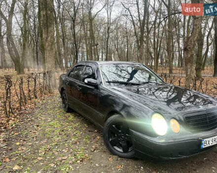 Черный Мерседес Е-Класс, объемом двигателя 2 л и пробегом 358 тыс. км за 2600 $, фото 21 на Automoto.ua