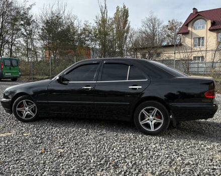 Черный Мерседес Е-Класс, объемом двигателя 2.2 л и пробегом 395 тыс. км за 4499 $, фото 9 на Automoto.ua