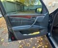 Черный Мерседес Е-Класс, объемом двигателя 2.8 л и пробегом 241 тыс. км за 8490 $, фото 8 на Automoto.ua