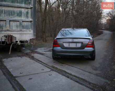 Чорний Мерседес Е-Клас, об'ємом двигуна 5 л та пробігом 320 тис. км за 12000 $, фото 1 на Automoto.ua