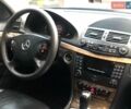 Черный Мерседес Е-Класс, объемом двигателя 2.7 л и пробегом 350 тыс. км за 5150 $, фото 24 на Automoto.ua