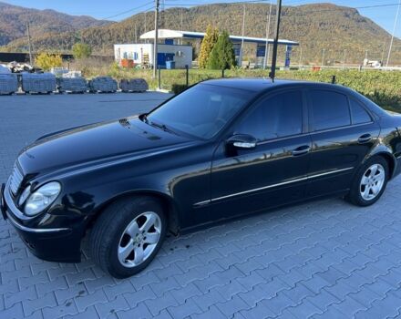 Мерседес Е-Клас 2002 у Хусте на Automoto.ua Чорний Мерседес Е-Клас, об'ємом двигуна 2.7 л та пробігом 2 тис. км за 5400 $, фото 4 на Automoto.ua