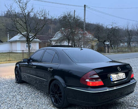 Чорний Мерседес Е-Клас, об'ємом двигуна 2.69 л та пробігом 314 тис. км за 7500 $, фото 4 на Automoto.ua