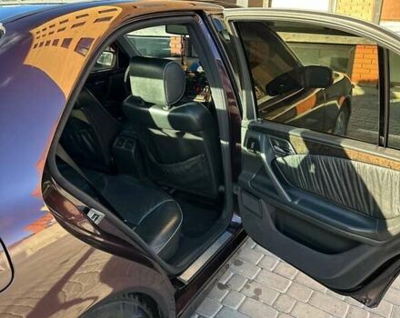 Черный Мерседес Е-Класс, объемом двигателя 2.7 л и пробегом 393 тыс. км за 6650 $, фото 7 на Automoto.ua