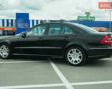 Черный Мерседес Е-Класс, объемом двигателя 4.97 л и пробегом 300 тыс. км за 9300 $, фото 13 на Automoto.ua