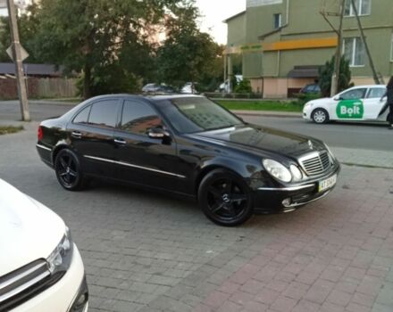 Черный Мерседес Е-Класс, объемом двигателя 0 л и пробегом 264 тыс. км за 5600 $, фото 6 на Automoto.ua