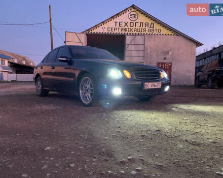 Черный Мерседес Е-Класс, объемом двигателя 2.7 л и пробегом 400 тыс. км за 7299 $, фото 14 на Automoto.ua