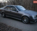 Чорний Мерседес Е-Клас, об'ємом двигуна 5 л та пробігом 320 тис. км за 12000 $, фото 5 на Automoto.ua